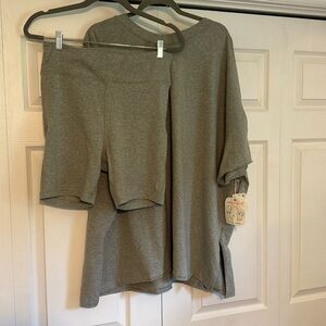 Hot Shot reversible set (new with tags)